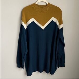New Ulla Popken Gold and Navy
Viscose Blend Pullover Sweater Size
24/26